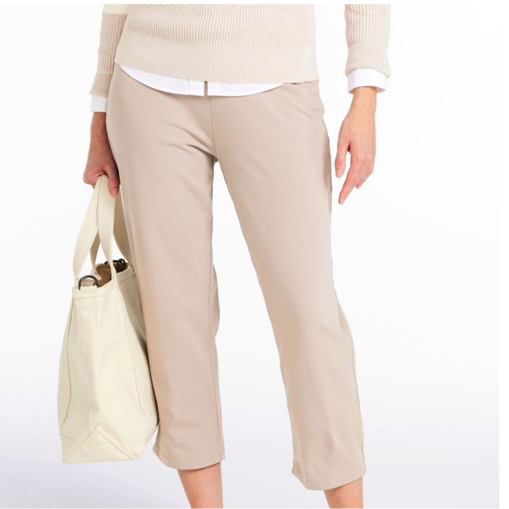 ☀️GUC Liz Claiborne Golf Beige Cropped Pants - Size 8 ✨✨✨